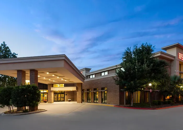 Heritage Inn & Suites San Antonio Airport, Trademark Wyndham